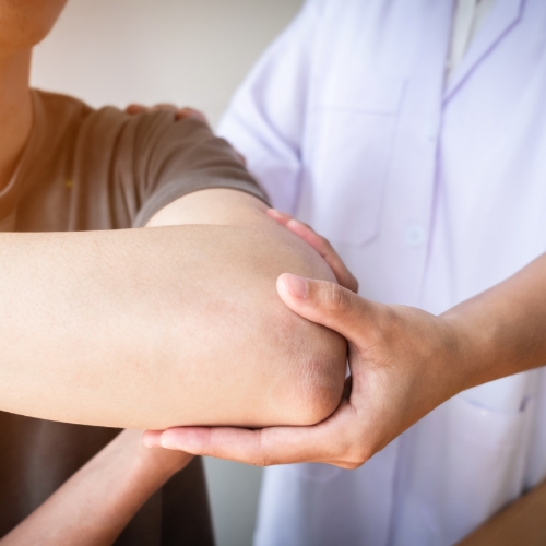 elbow-and-wrist-pain-relief-Total-Motion-Physical-Therapy-Radford-Christianburg-Blacksburg-VA