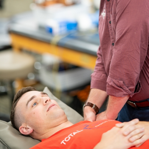 shoulder-pain-relief-Total-Motion-Physical-Therapy-Radford-Christianburg-Blacksburg-VA